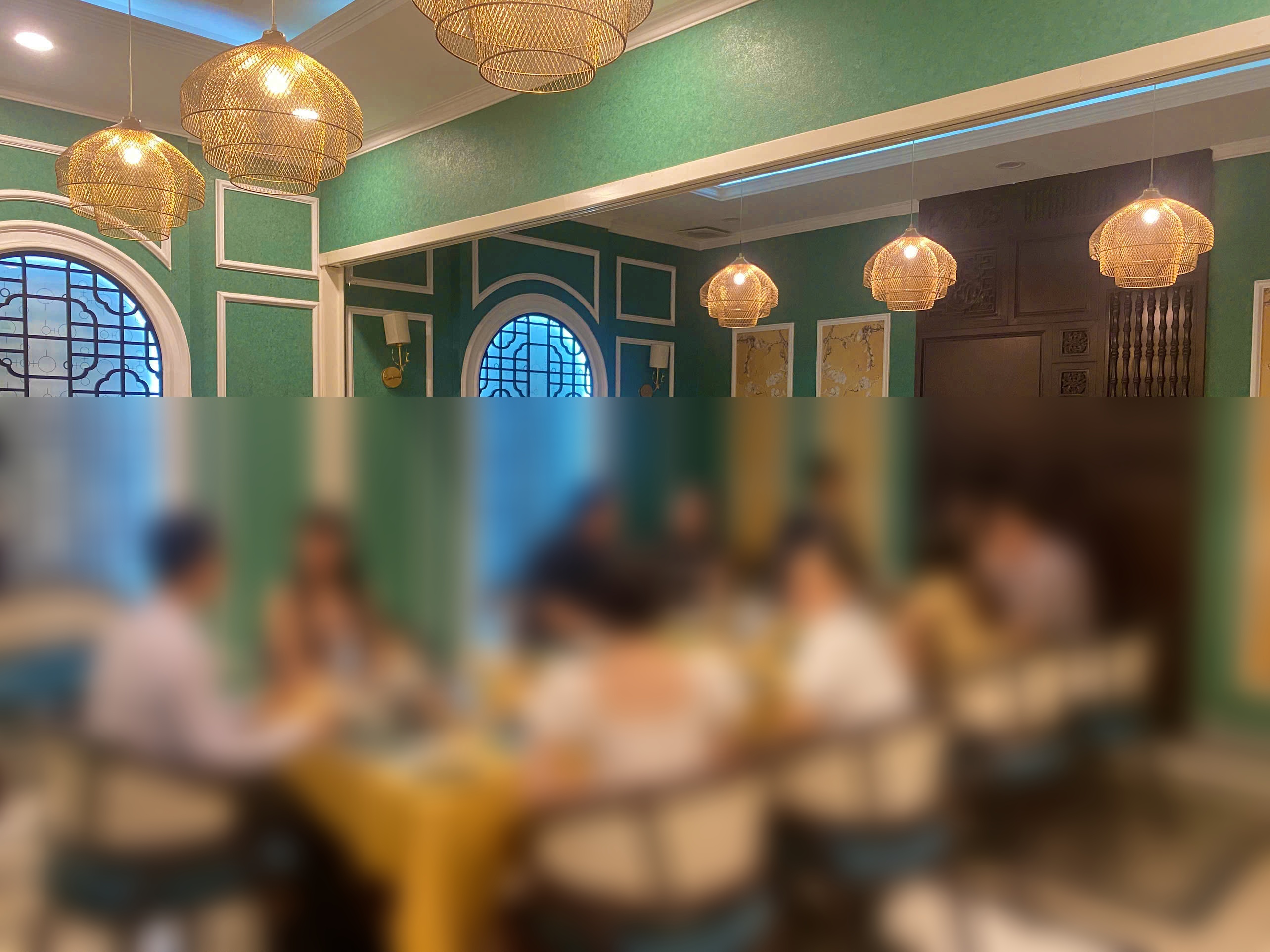 Dindate0410253.jpg