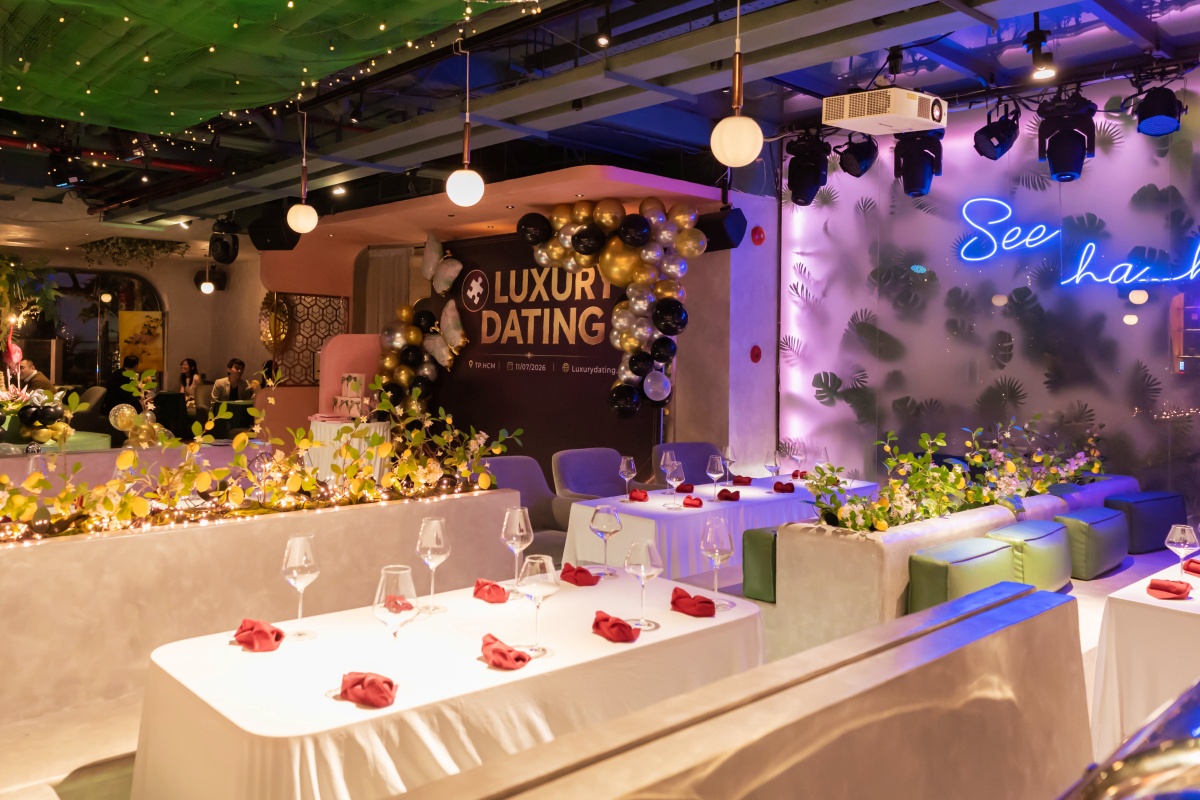 LUXURYDATING1107202625.JPG