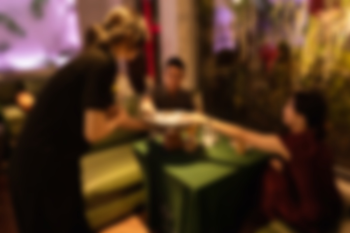 LUXURYDATING1107202631.JPG