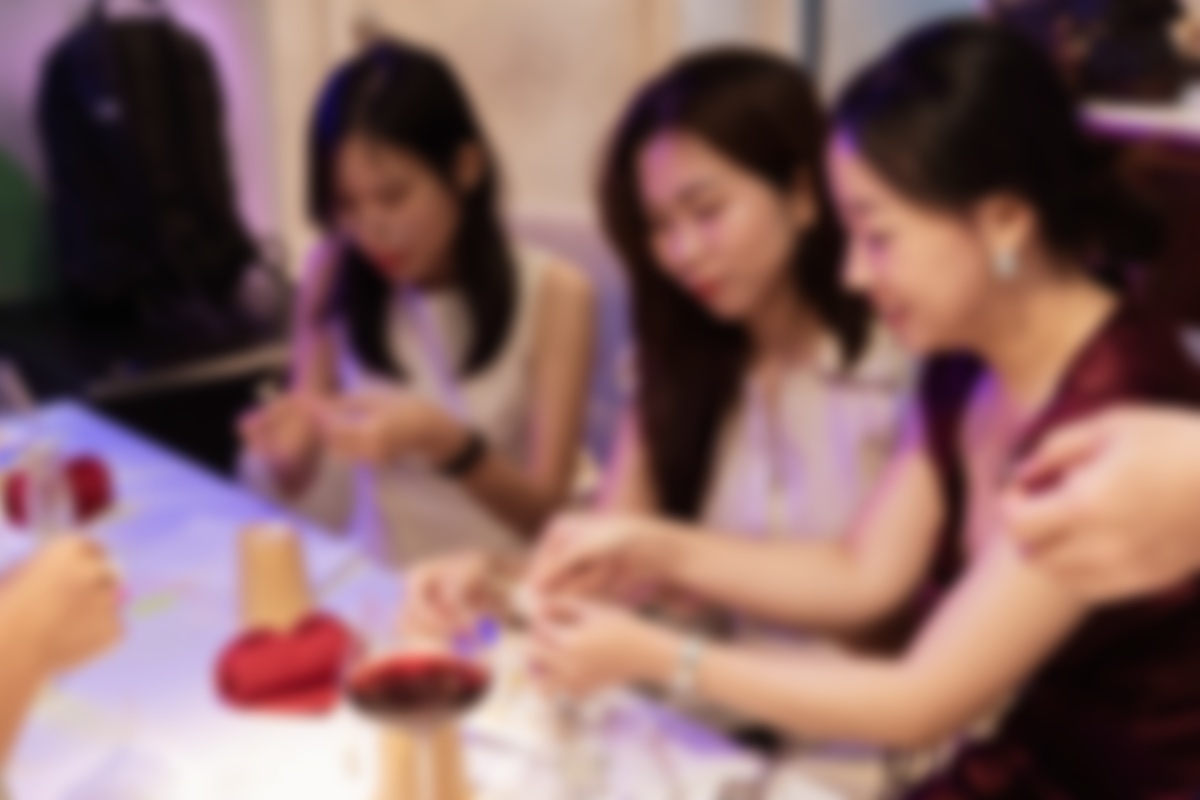 LUXURYDATING1107202663.JPG